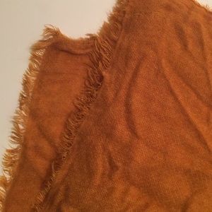 Brown ochre woven scarf