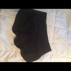 Size 4 LuLu speed shirts