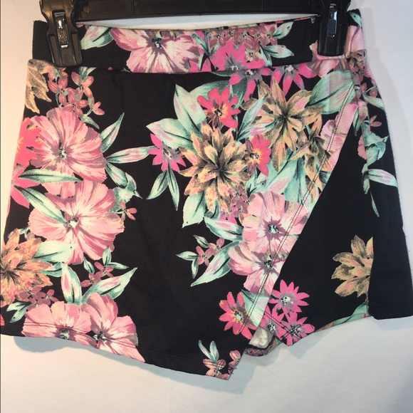 About A Girl- Los Angeles