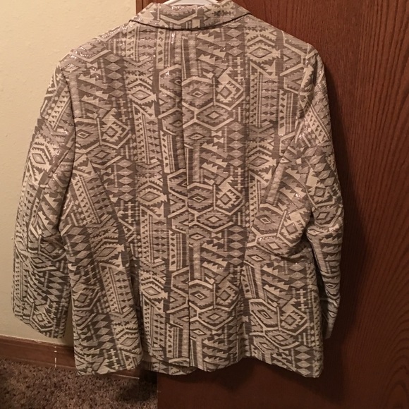 Aztec Print Blazer - Picture 2 of 3