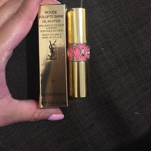 YSL 51 rose saharinne rouge VOLUPTE shine