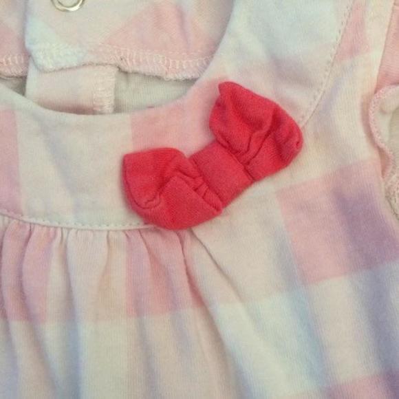 Carter's 0-3 months - Picture 3 of 3