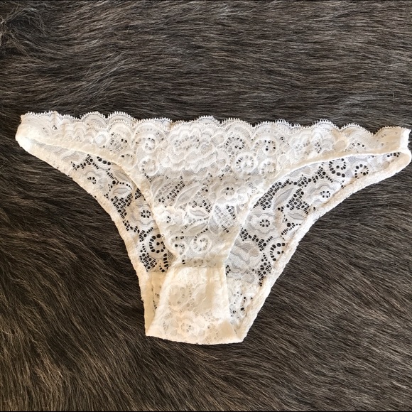 Romantic temptation lace bra sets - Picture 3 of 4