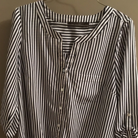 The Limited top. Size small.