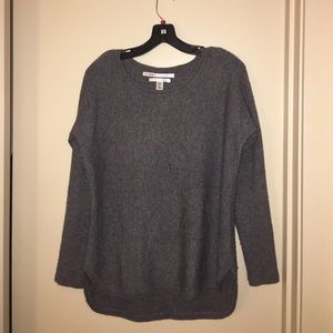 Max Studio 100% Cashmere sweater- grey/gray