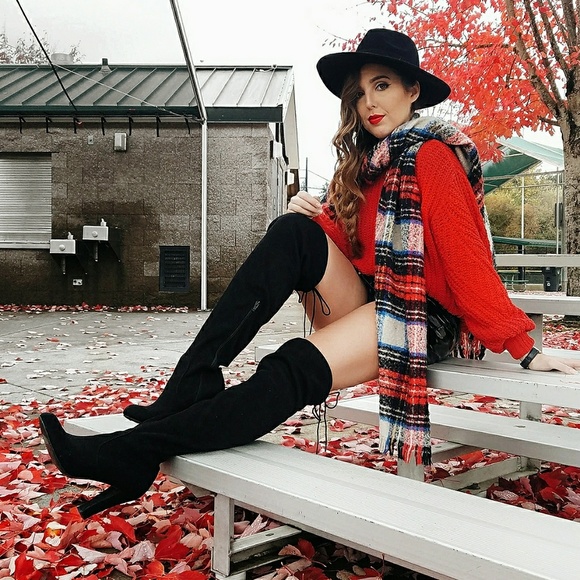 Meet your Posher, Kristin - Picture 2 of 3