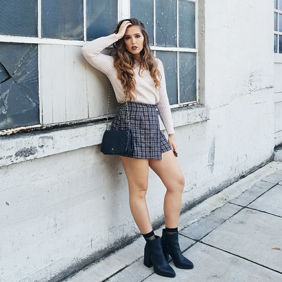 Meet your Posher, Kristin - Picture 3 of 3