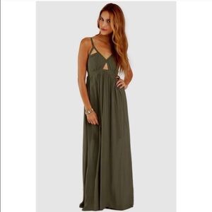 Price flexible! Tobi olive green Maxi dress