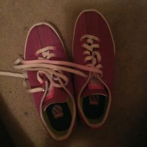 Girls shoes