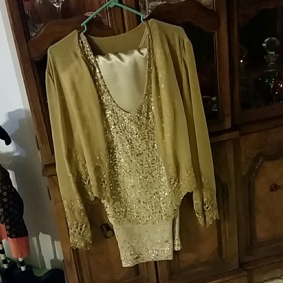 Together 3 piece Set in Gold.