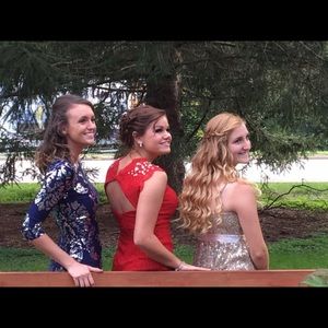 Meet your Posher, Allison