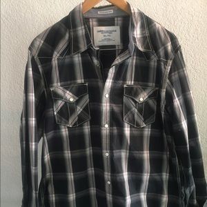 American Eagle Button Down