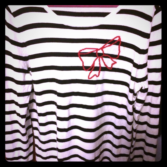 Gap striped sweater with bow
