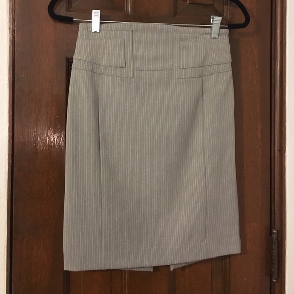 Suiting pencil skirt