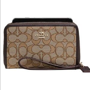 Coach Boxed Zip Around Organizer In Sig. Brown
