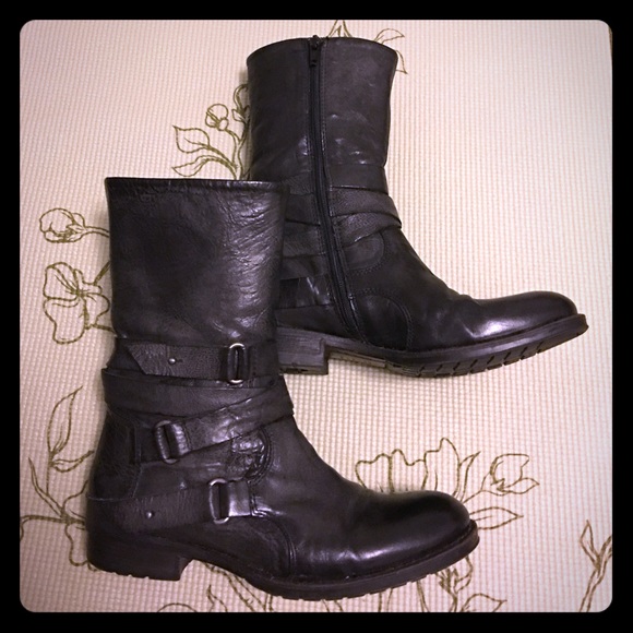 Vera Wang Lavender moto boots