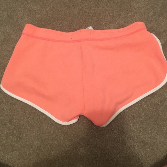 Soft shorts! - Picture 2 of 3