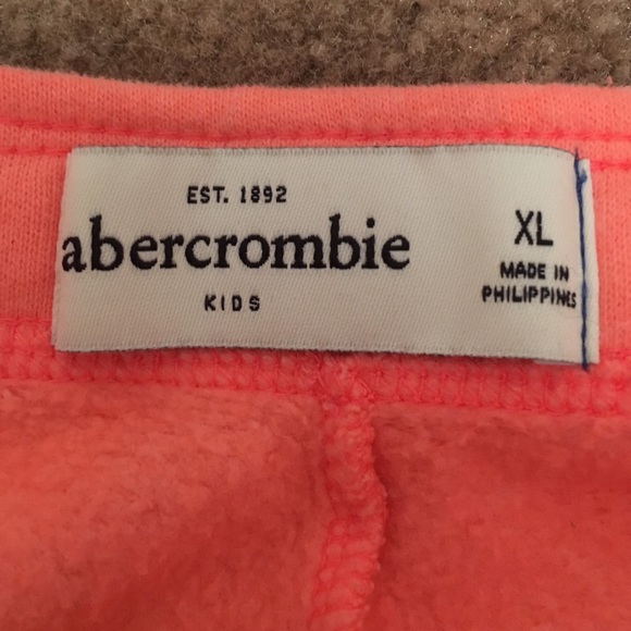 Soft shorts! - Picture 3 of 3