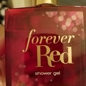 Forever Red Shower Gel