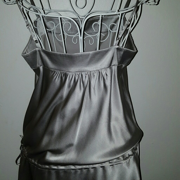 Express Gray Sequin Top NWT - Picture 3 of 4
