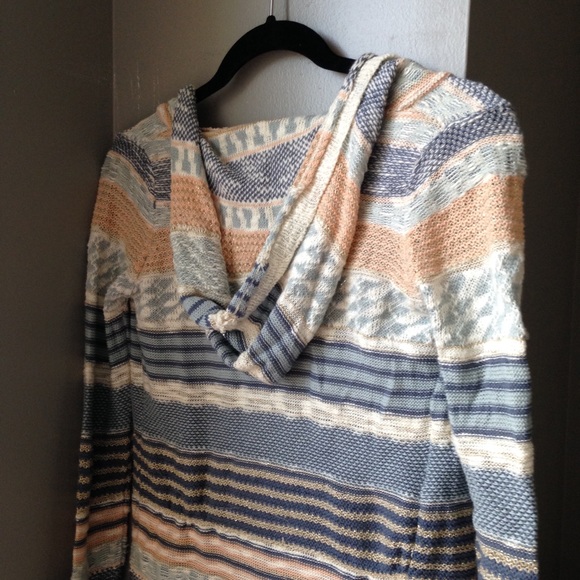 American Rag Cardigan - Picture 2 of 4