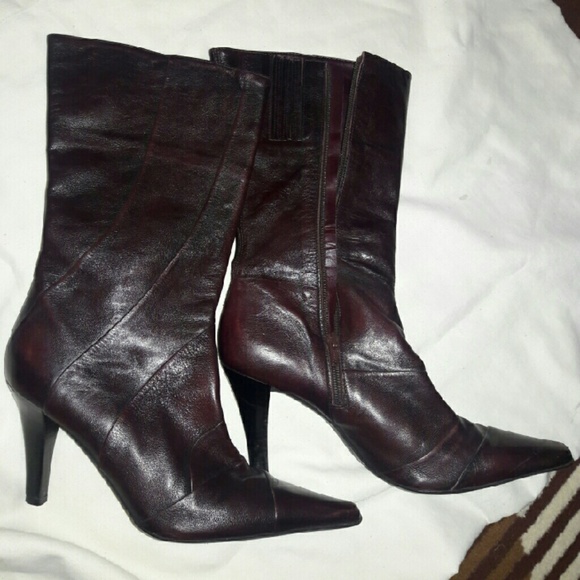 Gianni Bini Burgandy Leather Boots