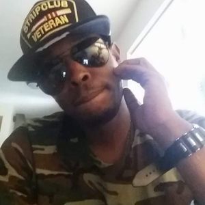 Meet your Posher, Dontae l