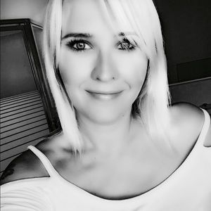 Meet your Posher, Aneta