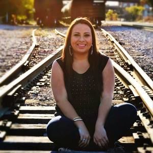 Meet your Posher, Alexia