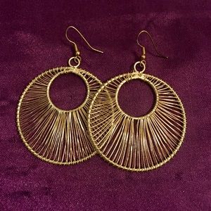 Round Gold Wire Earrings