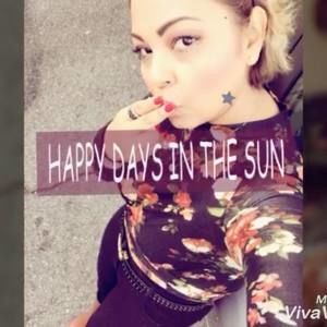 Meet your Posher, Juana