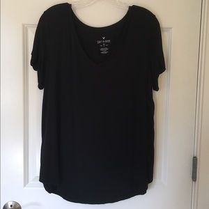 American Eagle soft and sexy v neck tee