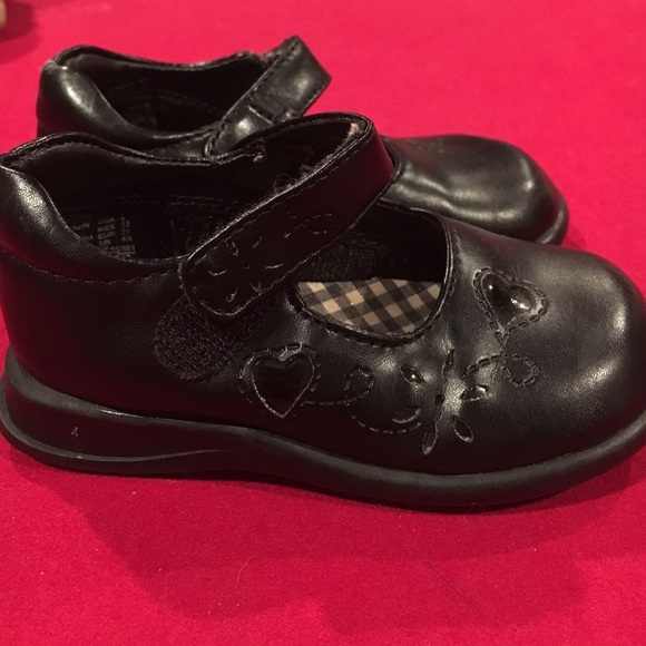 Girls Shoes - Picture 3 of 3