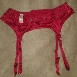Victoria's Secret Red Silk Lace Garter Belt sz Med