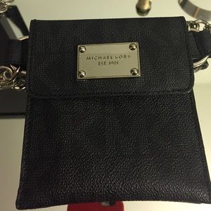 NWOT Michael Kors chain belt/purse