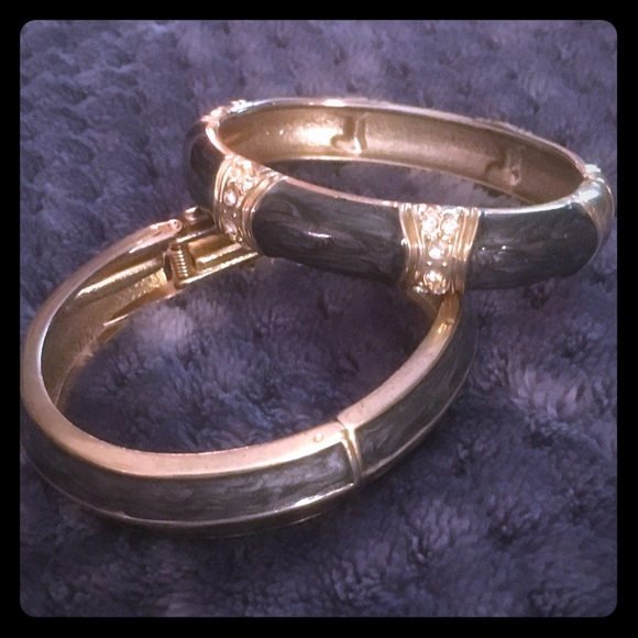 💋Set of bangle bracelets