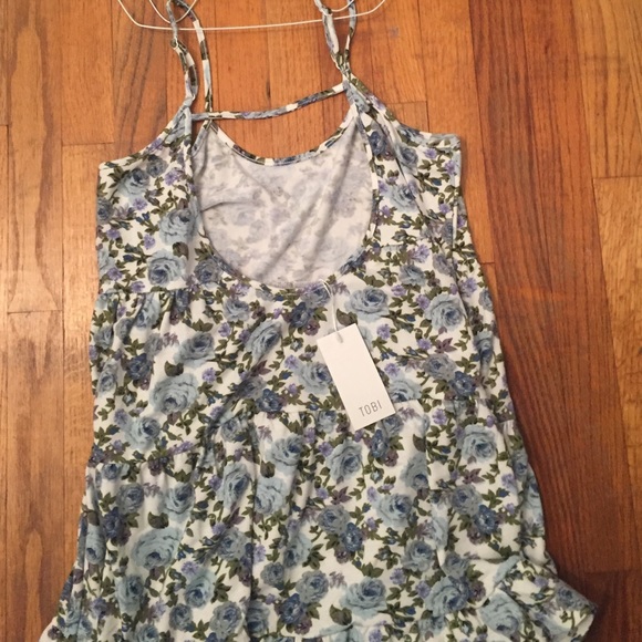 Tobi Dress NWT - Picture 2 of 3