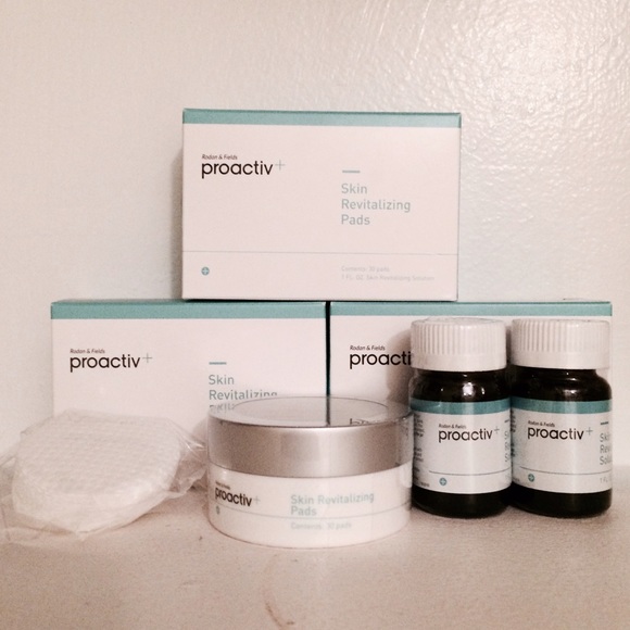 Proactiv+ Skin Revitalizing Pads