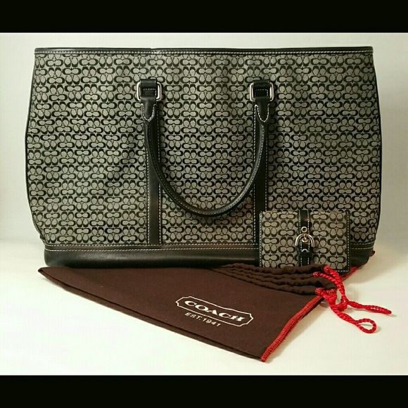 Classic Black & White Coach Tote Bag Purse
