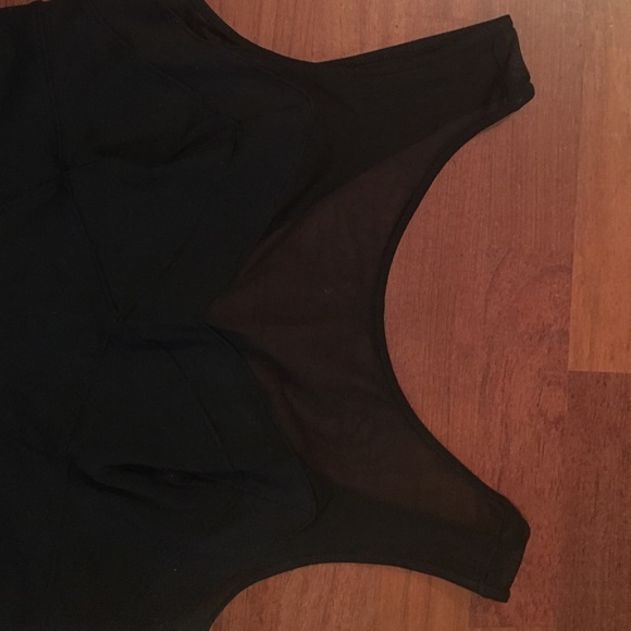 Black peplum Bebe dress. Sz. L - Picture 2 of 4