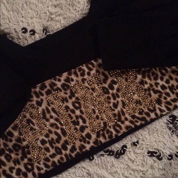 Bling cheetah off shoulder sweatshirt rare