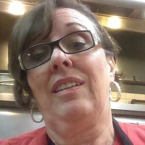 Meet your Posher, Carole