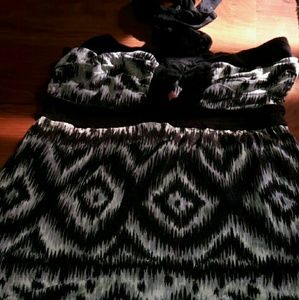 Metropark dress. -Size 1- Grey and black.