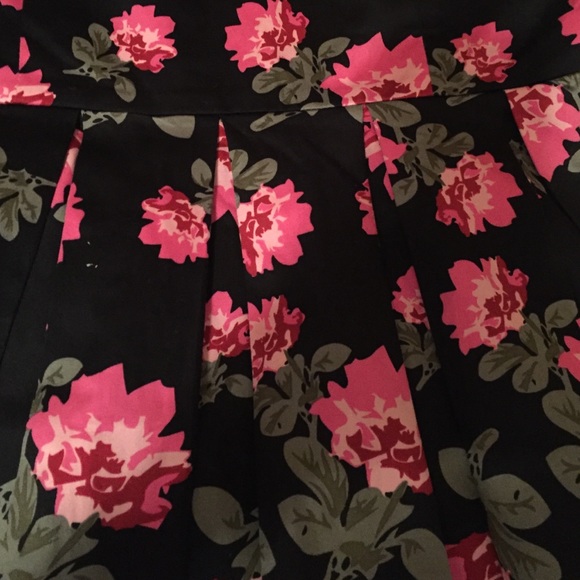 Floral print strapless dress - Picture 3 of 3