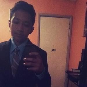 Meet your Posher, Santos