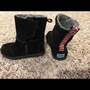 Toddler Toms Boots Sz T6
