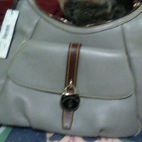 Dooney & Bourke
