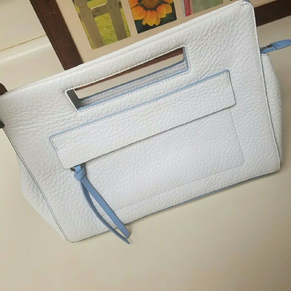 Coach clutch AUTHENTIC ** - Picture 1 of 3