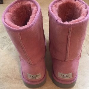 how to clean ugg boots inside and out how to clean ugg boots inside and out