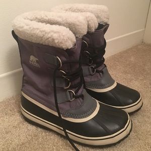SOREL winter / snow boot!!